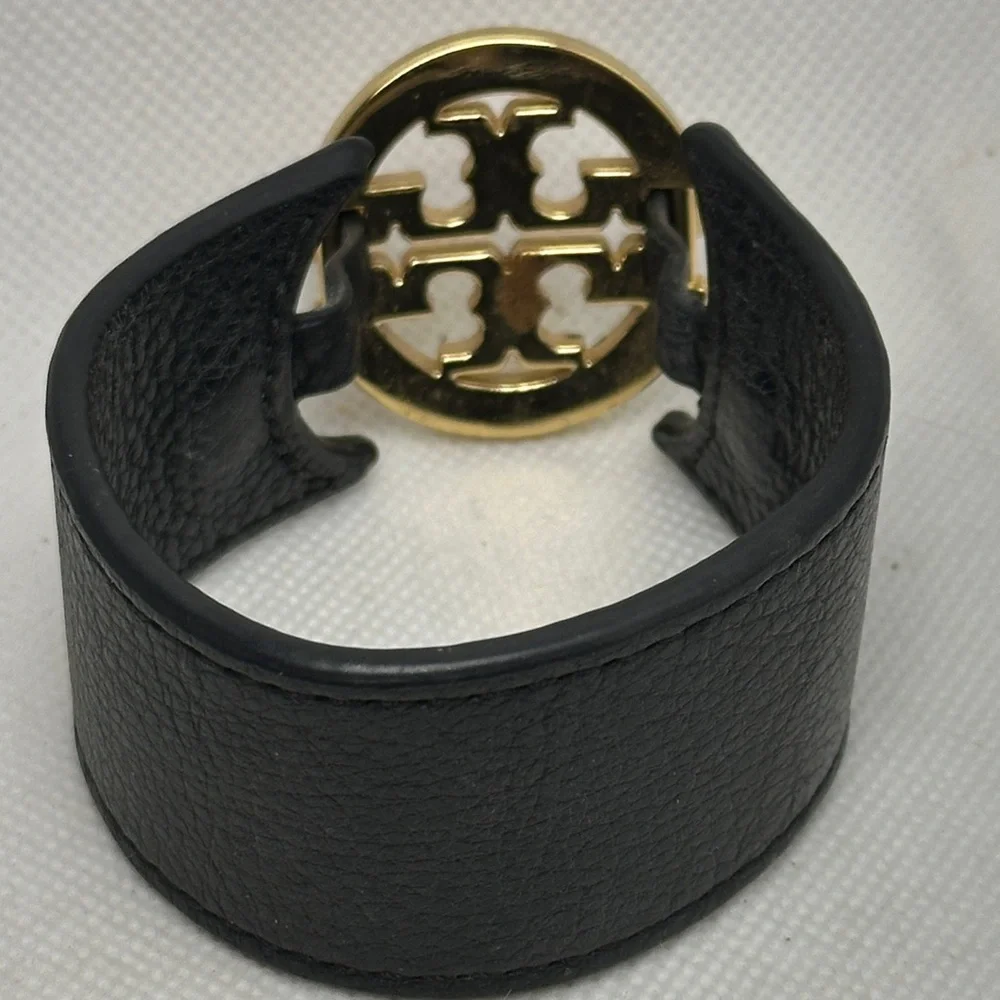 Tory Burch Black Leather Bracelet with Gold Emblem - Picture 4 of 5